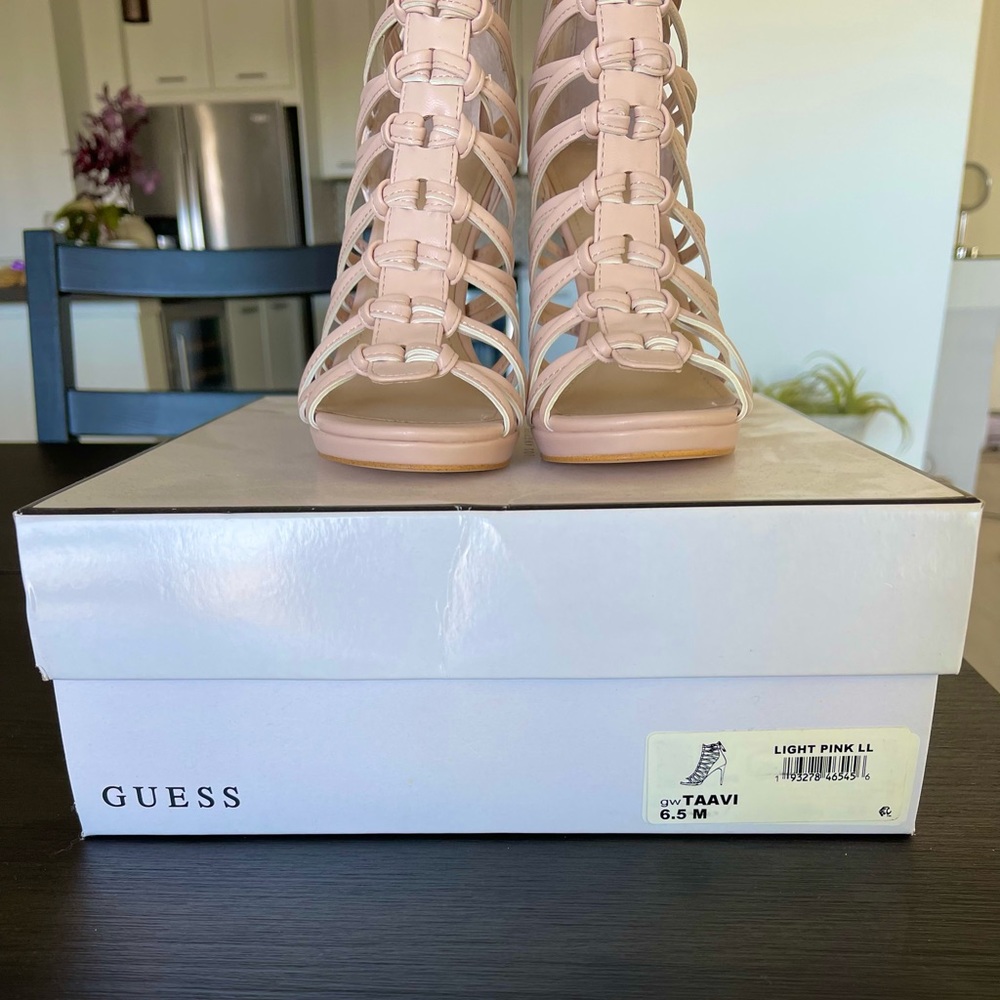 BRAND NEW Guess Taavi Caged Heel - Picture 6 of 6